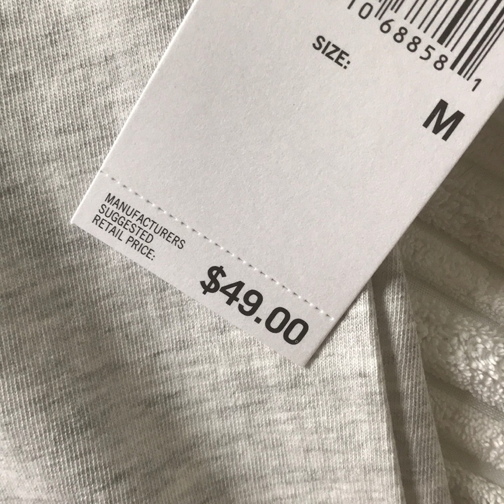 Reaction Kenneth Cole Tee - Picture 3 of 4